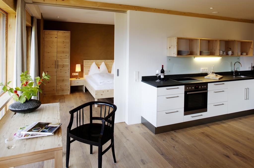 Der Weber - Haus Der Zukunft Appartement Hermagor-Pressegger See Buitenkant foto